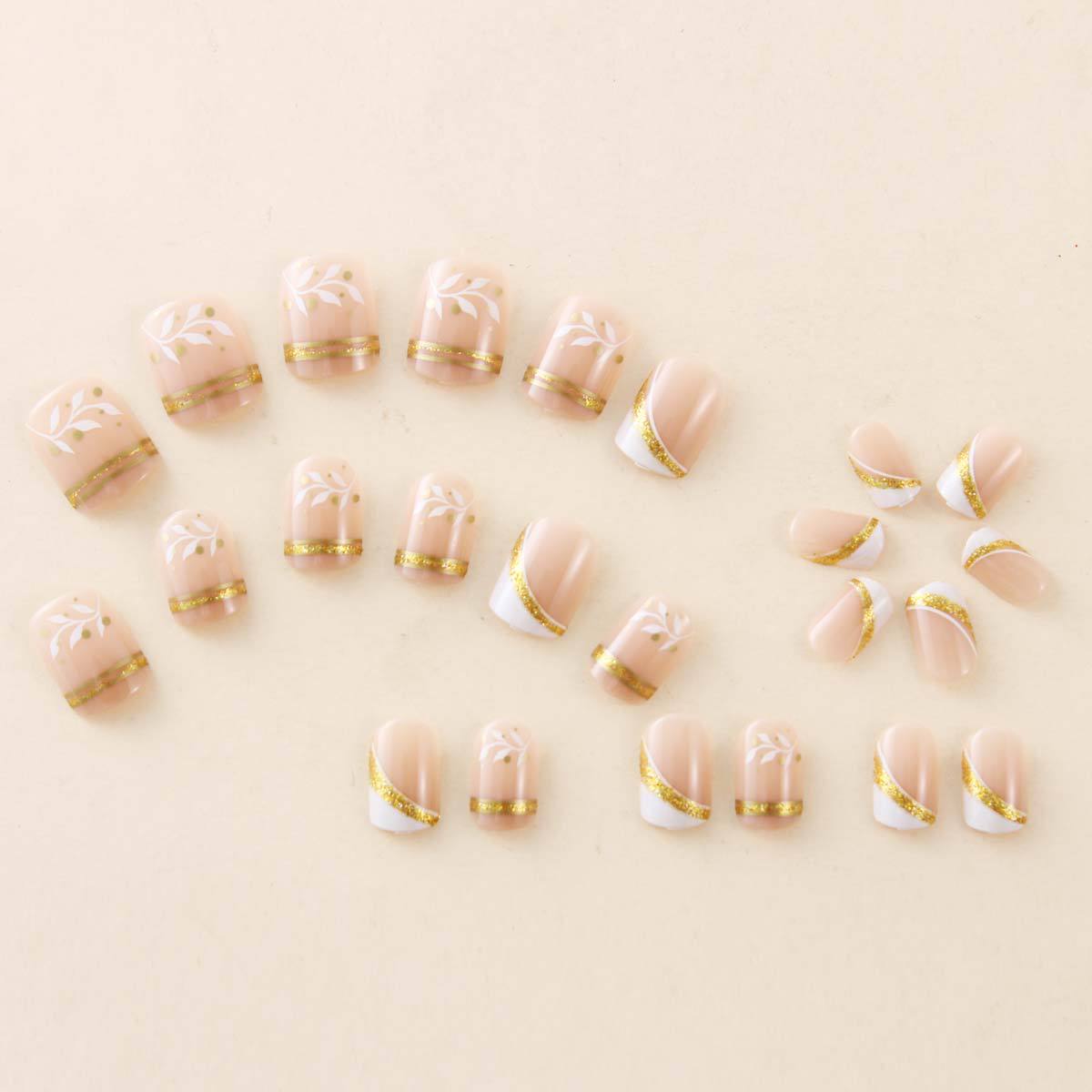 Nail Art Glitter - Kurze, quadratische Press-On-Nägel in Nude mit