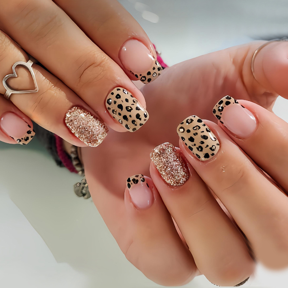 Nail Art Glitter - Kurze lange künstliche Nägel für Damen
