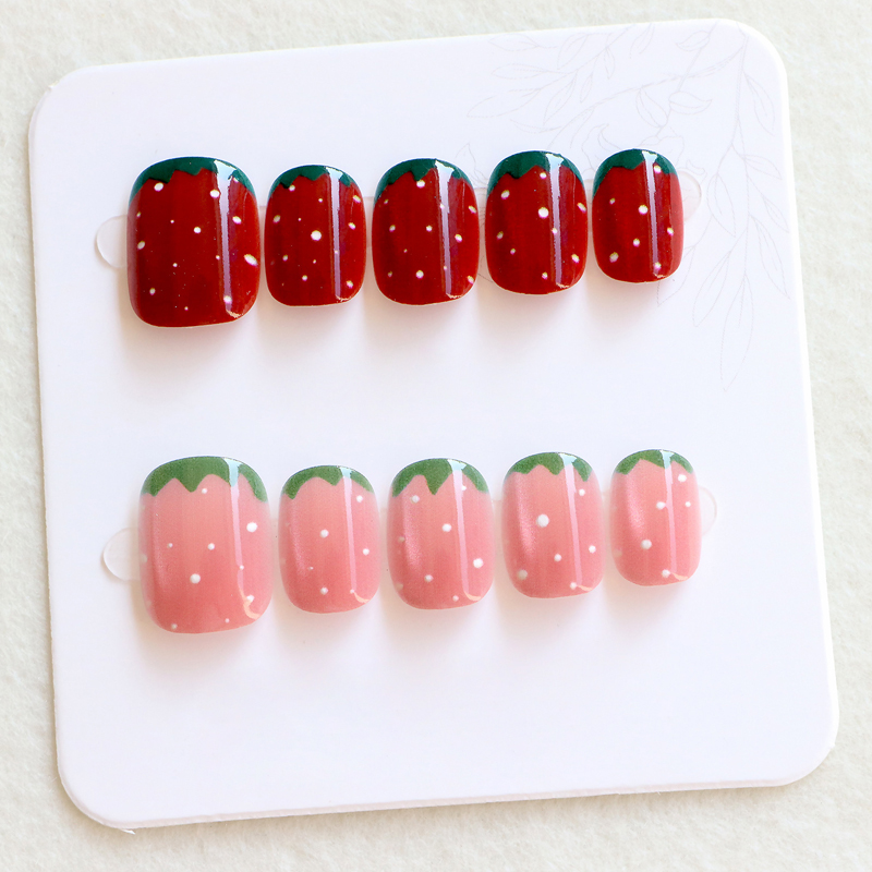 Nail Art Strawberry - 10 Stück Damen Mode Süße Erdbeer-Polka-Dot