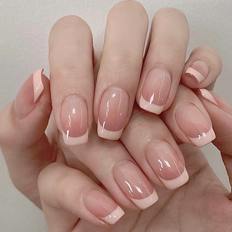 Nail Art Red Cherry - 24 Stück weiße französische quadratische rote