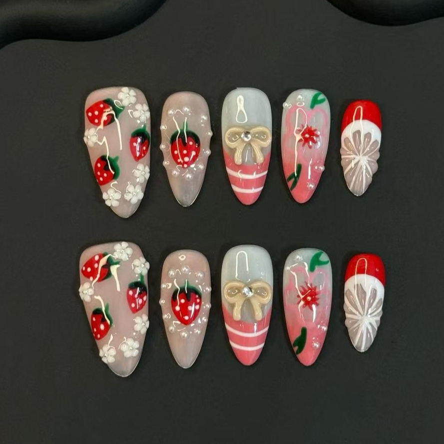 Nail Art Strawberry - 10 Stück Sommerliche, hübsche rote Erdbeerblumen,
