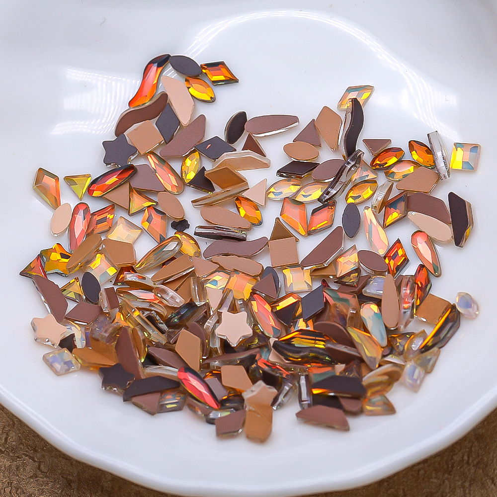 100Pcs Mini Maillard Farbe 3D  – Nail Art Xs Bewertung und Preis